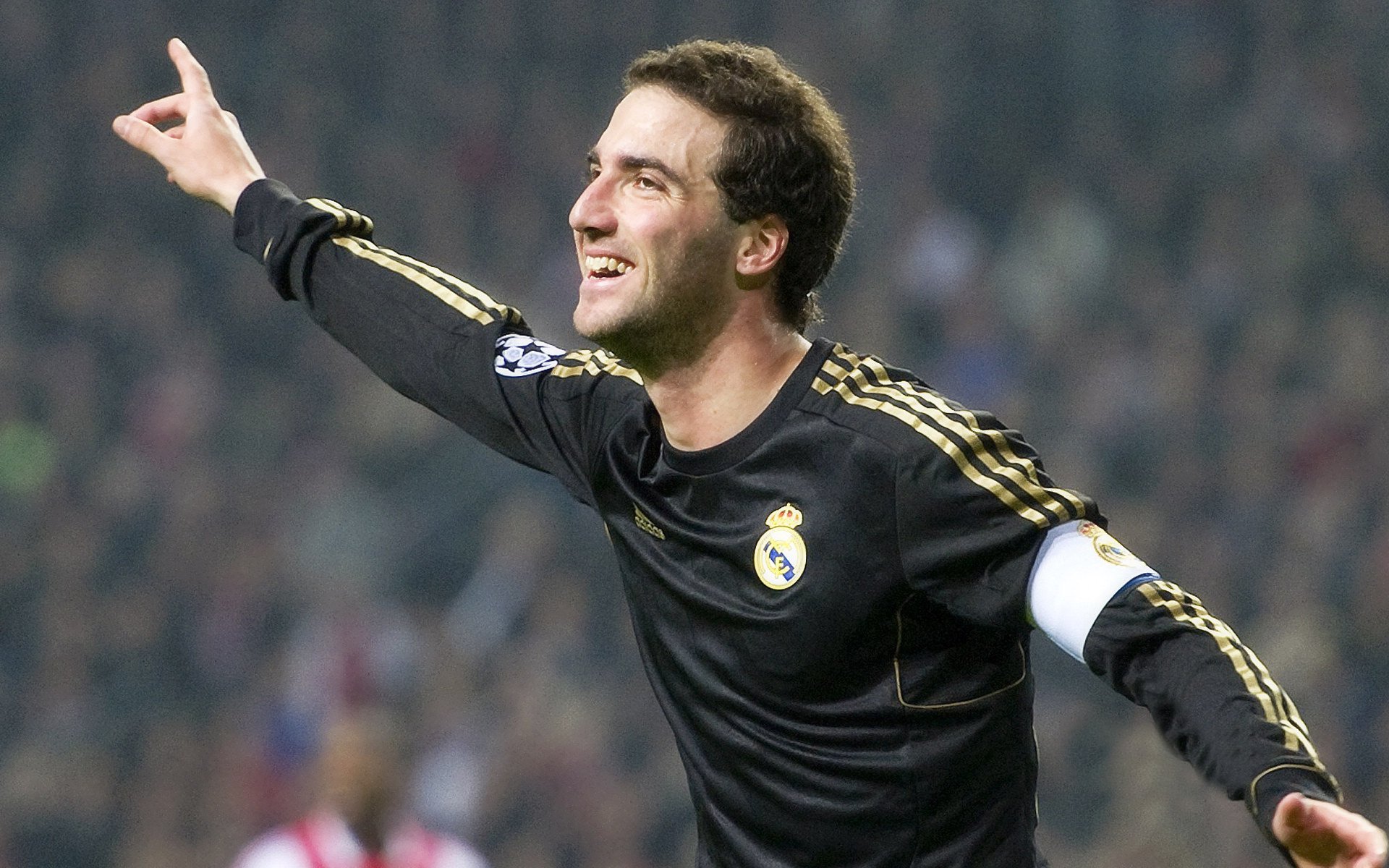 中国竞走队再创佳绩 世界大赛斩获双金